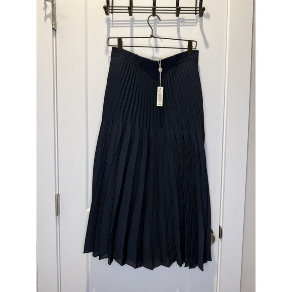 Women’s Max Studio Navy Blue Midi Polyester Pleated Skirt Medium Lined Holidays - Picture 2 of 7